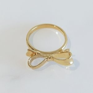 Kate Spade gold ribbon ring - Size 6